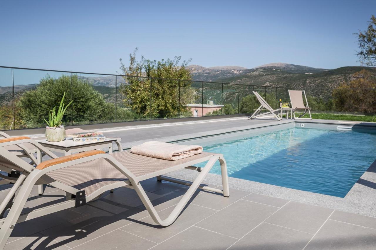 Onar - Luxury Villas Argostoli  Buitenkant foto